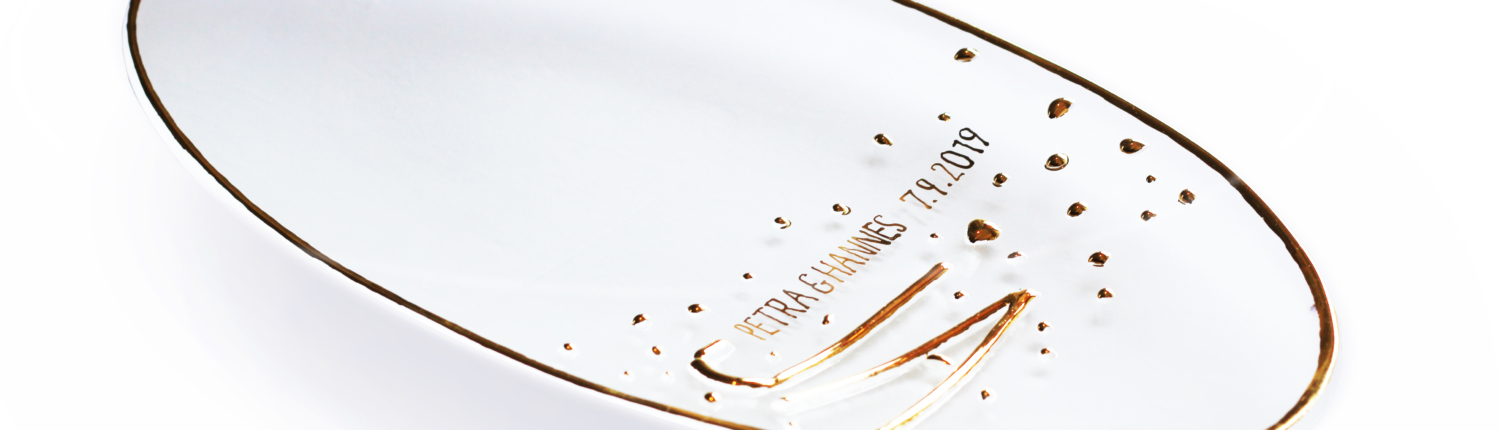 Hochzeitsschüssel gold schräg